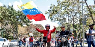 Imperialismo y deuda: por qué Argentina cedió y votó contra Venezuela