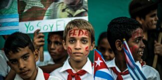 Allá adelante está Fidel