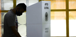 Derrota de la anti-política en las elecciones brasileñas