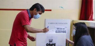 Comenzó la carrera electoral en Perú