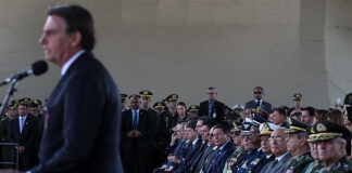 Peligroso ejército de incapaces