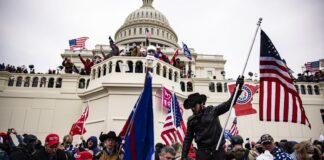 Invasi贸n al Capitolio: los dem贸cratas quieren sumar votos apuntando a Trump