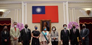 Pelosi en Asia: que no quede nada sin romper