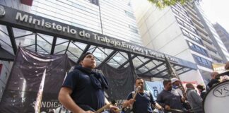 El conflicto con el sector de los neumáticos reactiva la discusión por los salarios