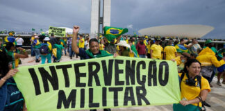 Terroristas de verde y amarillo vandalizan la democracia brasileña