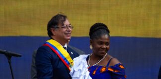 Gustavo Petro pide defender las políticas de su gobierno ante “un intento de golpe”