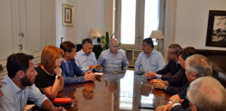 La oposición, en su hora más auto-destructiva