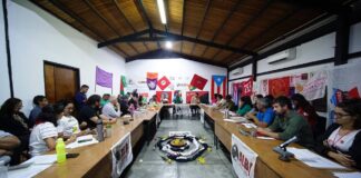 Movimientos populares e intelectuales se reúnen en Chile para debatir la crisis de la humanidad