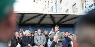 Junto a la CGT, Massa propuso eliminar el impuesto a las ganancias