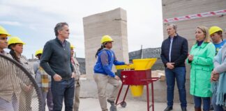 Paro activo de funcionarios del Ministerio de Obras de Nación