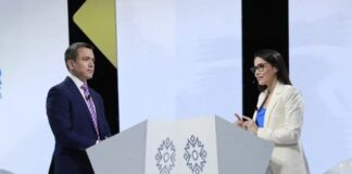 Ecuador elige presidente en medio de tensiones por la violencia política