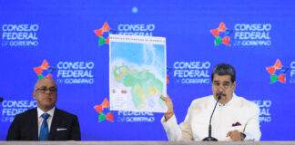 Maduro impulsa nuevo mapa de Venezuela y anuncia la exploraci贸n petrolera en Esequibo