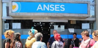 El gobierno nacional despidió a 320 trabajadores de planta de ANSES