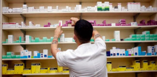 Otro ajuste a Adultos Mayores: los medicamentos con subas del 83% solo en enero