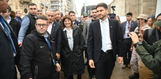 El gobierno juega a la guerra, la población pone los muertos