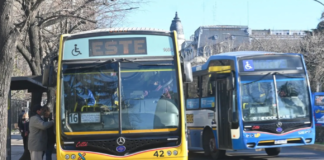 La Plata: denuncian que el tarifazo de transporte pone en riesgo la continuidad de muchos estudiantes