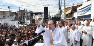 El cristianismo barrial contra Milei