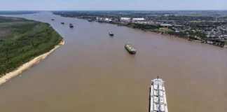 La provincia pidió acceso a la información por el asentamiento de militares norteamericanos en la “Hidrovía”