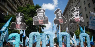 Luego del 24M vuelve a debatirse una ley que frene al negacionismo en Argentina