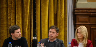 Kicillof se reunió con rectores y participará de la Marcha Federal Universitaria