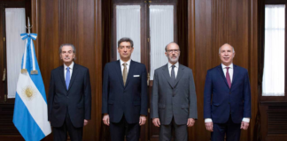 La Corte Suprema rechazó dos denuncias contra el mega DNU de Milei