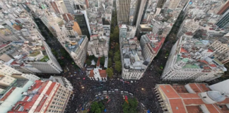 El gobierno encontró su límite: casi un millón de personas defendieron la educación pública