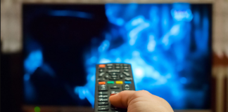 El gobierno habilitó tarifazos en internet, teléfonos celulares y servicios de cable