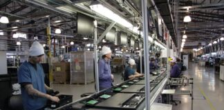 El gobierno de Milei confronta con la industria de Tierra del Fuego