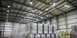 El Gobierno sigue sin repartir casi seis millones de kilos de alimentos