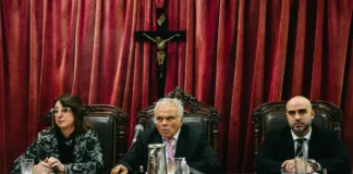 Desde adentro: ¿cómo fue el primer día del Juicio por Tehuel?