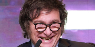 Milei le dio “megusta” a un chiste sobre el diputado de LLA acusado de pedofilia