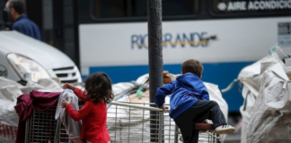 Más de siete millones de chicas y chicos viven en la pobreza en Argentina