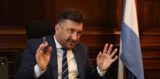 Kueider intentó comprar cinco departamentos en Paraguay días después de votar la Ley Bases