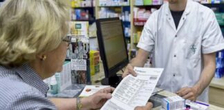 Fuera jubilados: Milei elimina medicamentos gratis de PAMI