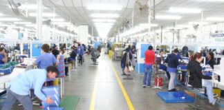 La crisis se profundiza: despiden a 360 trabajadores de la industria del calzado