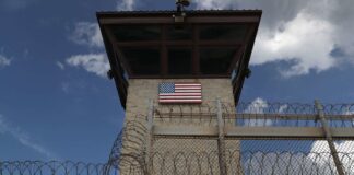 Base militar de Guantánamo: de centro de tortura a centro de detención de inmigrantes deportados