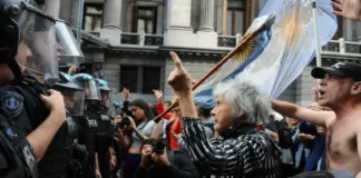 El Congreso podría aprobar otra deuda ilegal con el FMI: el pueblo tiene derecho a defenderse