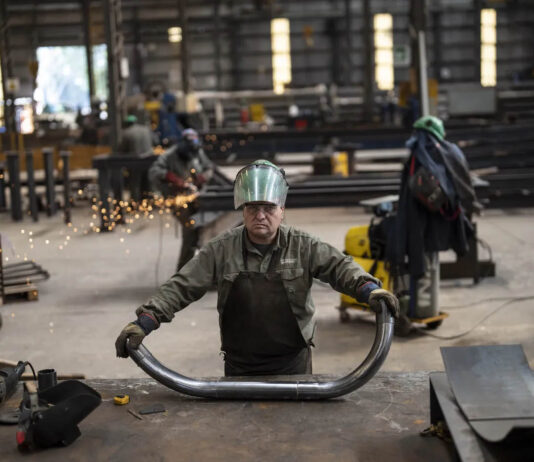 El modelo Milei bien resumido: importamos alimentos y perdemos industria nacional