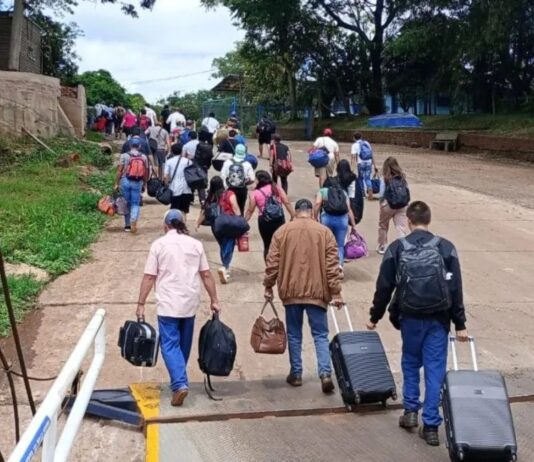 EL ÉXODO MISIONERO: Cada vez más jóvenes argentinos migran por trabajo