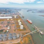 Revancha para Bahía Blanca: Tras la polémica por el GNL, el proyecto vuelve al puerto donde empezó todo