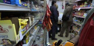 Después de diez meses de inflación en alza, algo se quebró en el humor social