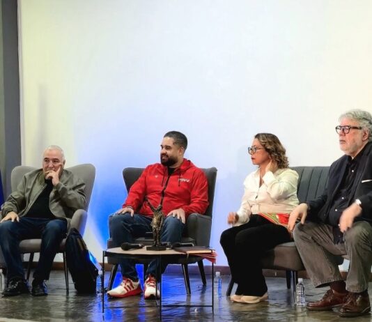 Comunicación para la liberación: la apuesta internacionalista de la UICOM frente a la guerra mediática