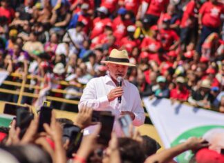 Donde todo comenzó: Lula lanzó su campaña presidencial en el histórico Estadio Obrero de Vila Euclídes