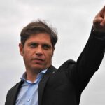 Kicillof le aplicará un impuesto de 2% a Betano, Betsson y otras apuestas online para financiar salud y educación
